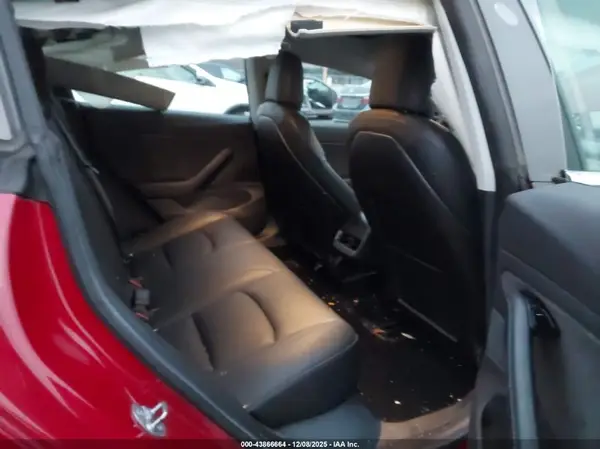 5YJ3E1EA6JF027602 2018 TESLA MODEL 3 - Image 8