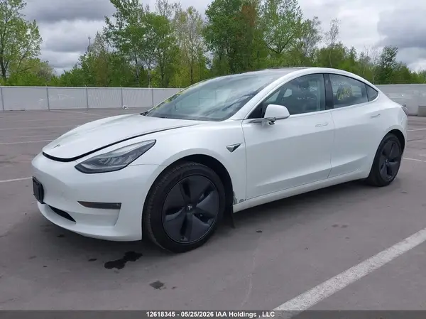 5YJ3E1EA6JF029642 2018 TESLA MODEL 3 - Image 2