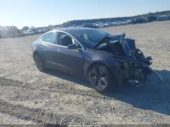 5YJ3E1EA6JF031505 2018 TESLA MODEL 3