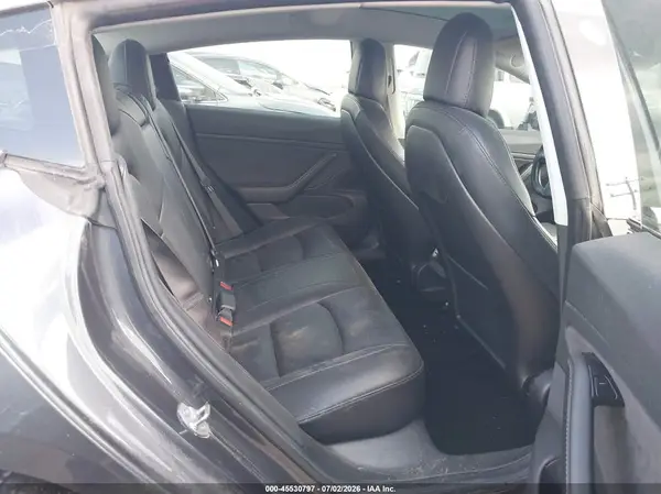 5YJ3E1EA6JF034629 2018 TESLA MODEL 3 - Image 8