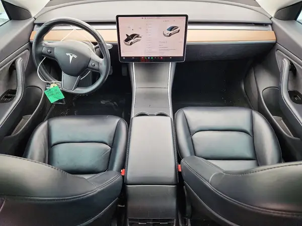 5YJ3E1EA6JF035196 2018 TESLA MODEL 3 - Image 8
