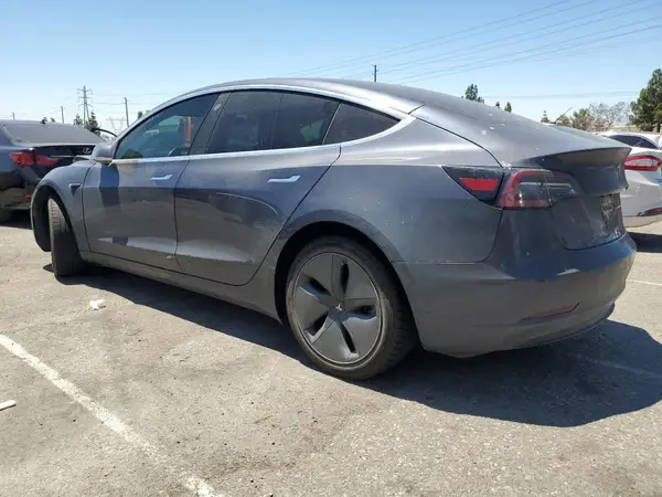 5YJ3E1EA6JF036817 2018 TESLA MODEL 3 - Image 2