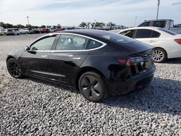 5YJ3E1EA6JF036994 2018 TESLA MODEL 3 - Image 2