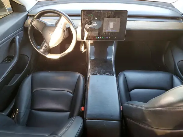 5YJ3E1EA6JF037417 2018 TESLA MODEL 3 - Image 8