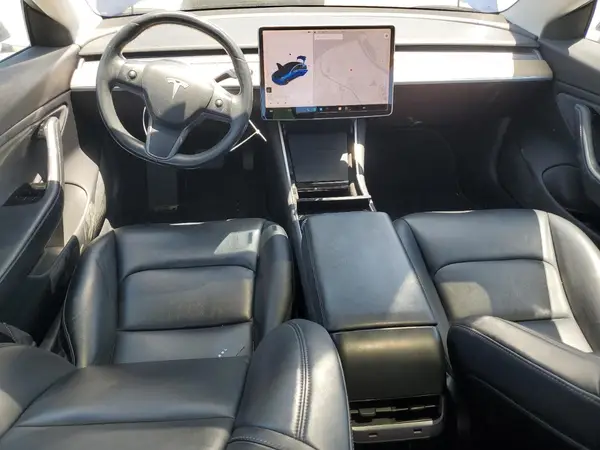 5YJ3E1EA6JF038437 2018 TESLA MODEL 3 - Image 8