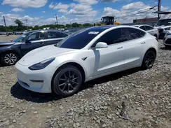 5YJ3E1EA6JF038695 2018 TESLA MODEL 3