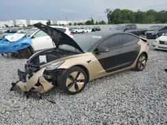 5YJ3E1EA6JF042116 2018 TESLA MODEL 3