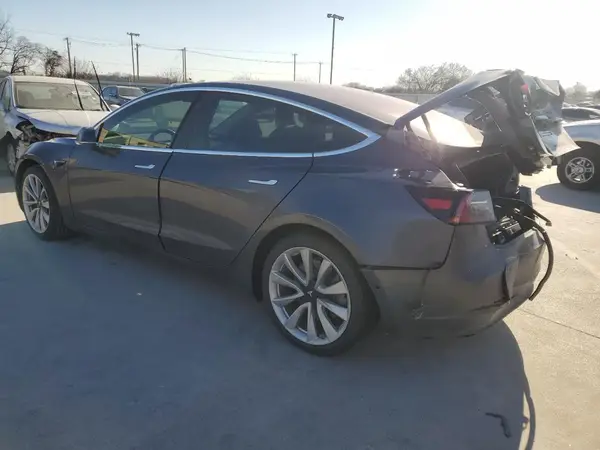 5YJ3E1EA6JF042505 2018 TESLA MODEL 3 - Image 2