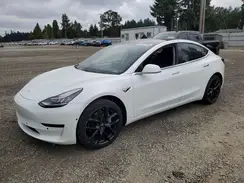 5YJ3E1EA6JF043623 2018 TESLA MODEL 3