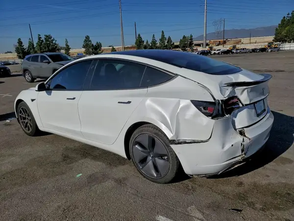 5YJ3E1EA6JF044383 2018 TESLA MODEL 3 - Image 2
