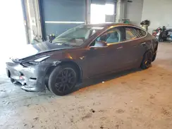 5YJ3E1EA6JF045288 2018 TESLA MODEL 3