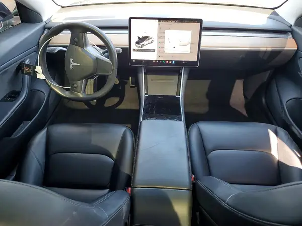5YJ3E1EA6JF047039 2018 TESLA MODEL 3 - Image 8