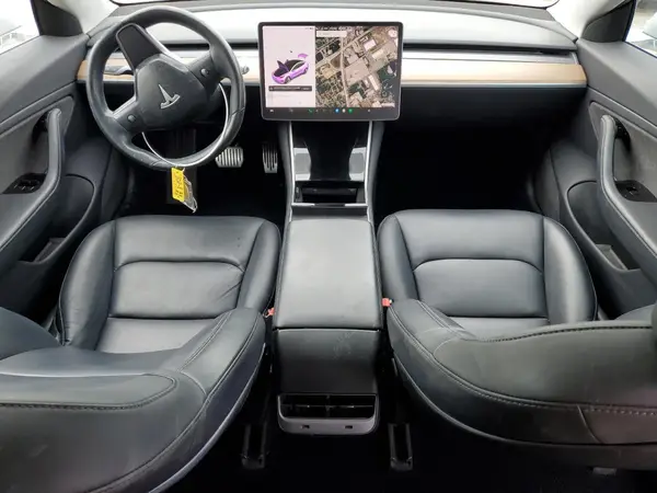5YJ3E1EA6JF048384 2018 TESLA MODEL 3 - Image 8
