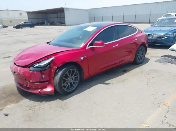 5YJ3E1EA6JF049521 2018 TESLA MODEL 3 - Image 2