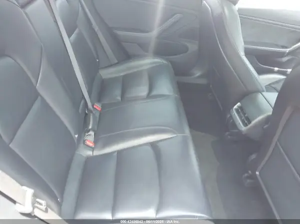 5YJ3E1EA6JF049521 2018 TESLA MODEL 3 - Image 8