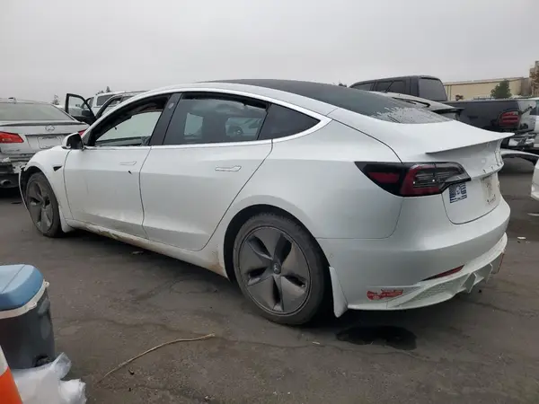5YJ3E1EA6JF051012 2018 TESLA MODEL 3 - Image 2