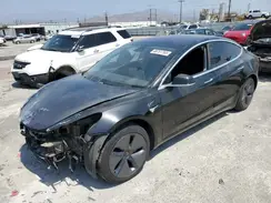 5YJ3E1EA6JF056517 2018 TESLA MODEL 3