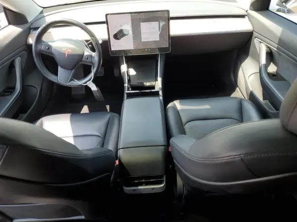5YJ3E1EA6JF056517 2018 TESLA MODEL 3 - Image 8