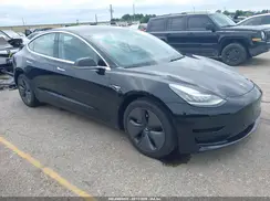 5YJ3E1EA6JF057148 2018 TESLA MODEL 3