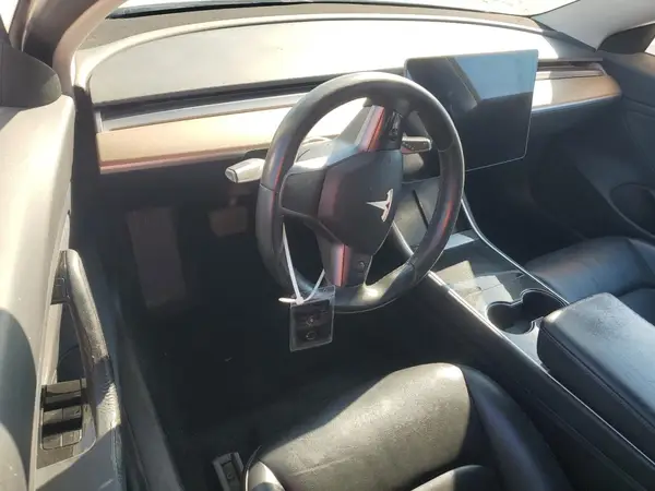 5YJ3E1EA6JF057232 2018 TESLA MODEL 3 - Image 8