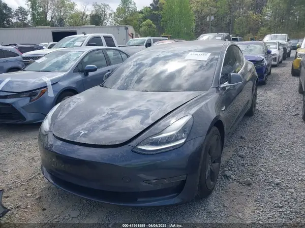 5YJ3E1EA6JF058008 2018 TESLA MODEL 3 - Image 2