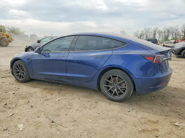 5YJ3E1EA6JF058879 2018 TESLA MODEL 3 - Image 2