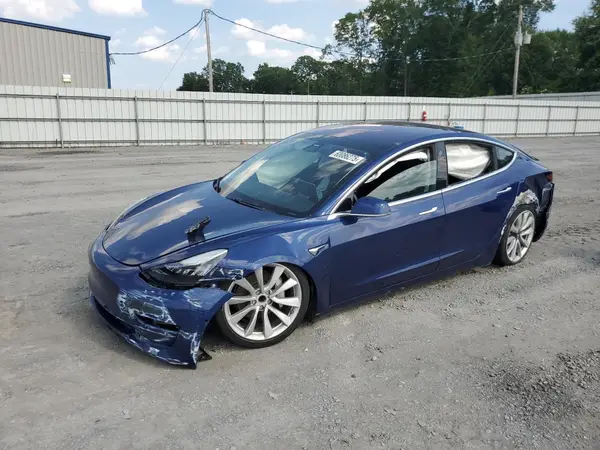 5YJ3E1EA6JF059854 2018 TESLA MODEL 3 - Image 1