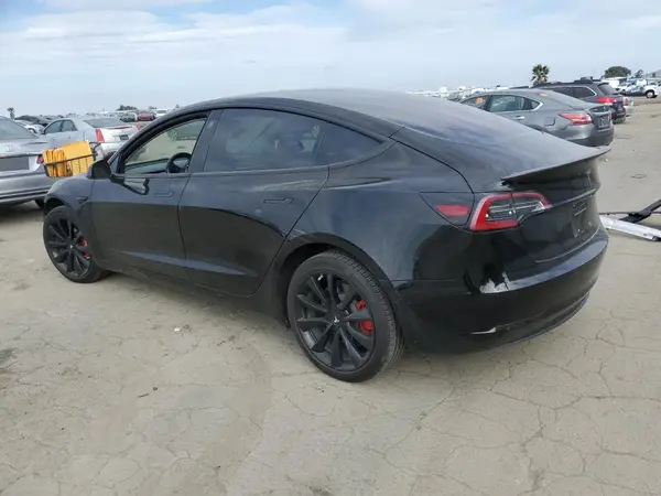 5YJ3E1EA6JF061264 2018 TESLA MODEL 3 - Image 2