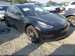 5YJ3E1EA6JF069901 2018 TESLA MODEL 3