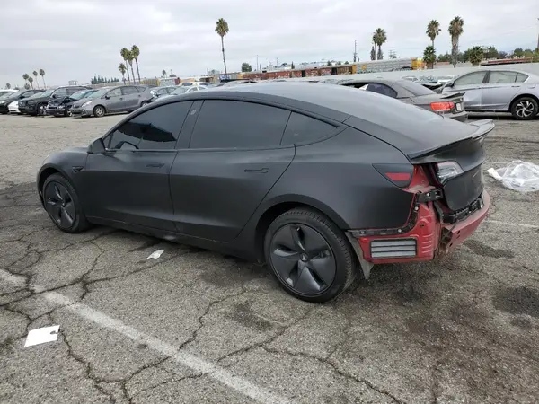 5YJ3E1EA6JF070398 2018 TESLA MODEL 3 - Image 2