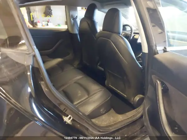 5YJ3E1EA6JF075567 2018 TESLA MODEL 3 - Image 8
