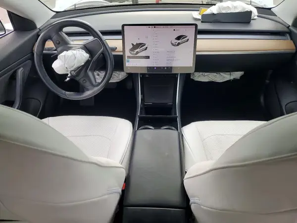 5YJ3E1EA6JF076881 2018 TESLA MODEL 3 - Image 8