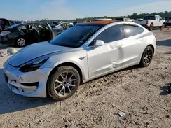 5YJ3E1EA6JF077271 2018 TESLA MODEL 3