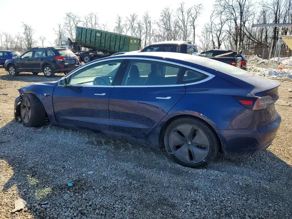 5YJ3E1EA6JF077951 2018 TESLA MODEL 3 - Image 2