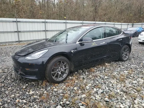 5YJ3E1EA6JF092675 2018 TESLA MODEL 3 - Image 1