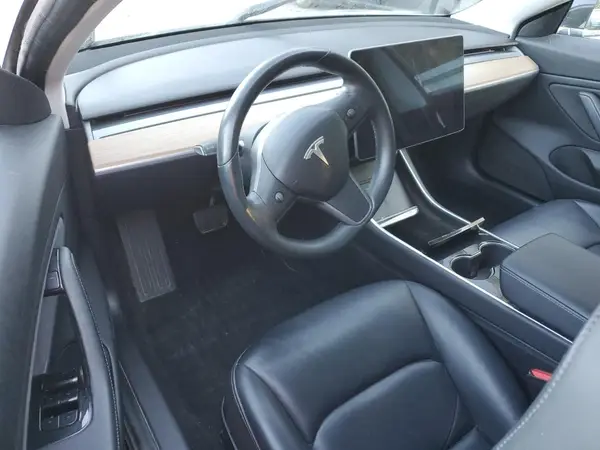 5YJ3E1EA6JF092675 2018 TESLA MODEL 3 - Image 8