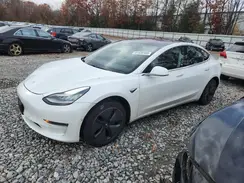 5YJ3E1EA6JF098685 2018 TESLA MODEL 3