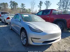 5YJ3E1EA6JF098833 2018 TESLA MODEL 3