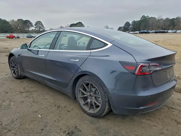 5YJ3E1EA6JF101617 2018 TESLA MODEL 3 - Image 2