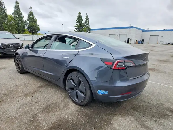 5YJ3E1EA6JF101701 2018 TESLA MODEL 3 - Image 2