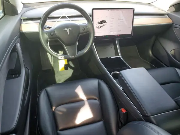 5YJ3E1EA6JF108812 2018 TESLA MODEL 3 - Image 8