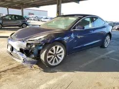 5YJ3E1EA6JF109426 2018 TESLA MODEL 3