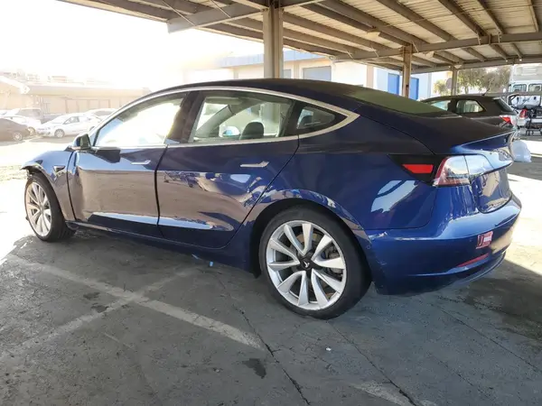 5YJ3E1EA6JF109426 2018 TESLA MODEL 3 - Image 2