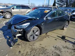 5YJ3E1EA6JF117929 2018 TESLA MODEL 3