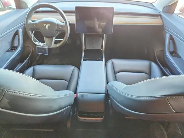 5YJ3E1EA6JF118210 2018 TESLA MODEL 3 - Image 8