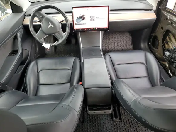 5YJ3E1EA6JF123200 2018 TESLA MODEL 3 - Image 8
