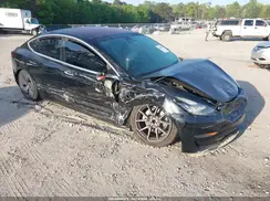 5YJ3E1EA6JF151577 2018 TESLA MODEL 3