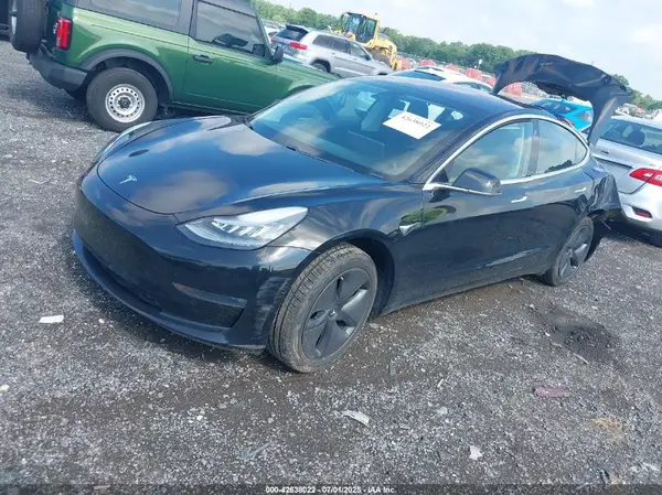 5YJ3E1EA6JF152289 2018 TESLA MODEL 3 - Image 2