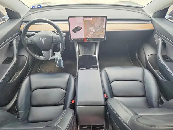5YJ3E1EA6JF152681 2018 TESLA MODEL 3 - Image 8