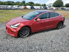5YJ3E1EA6JF153832 2018 TESLA MODEL 3